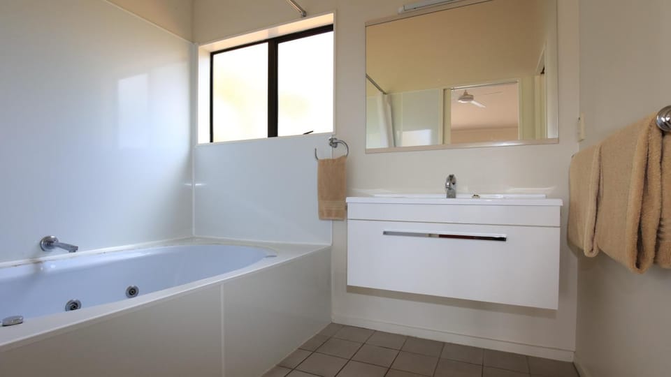 Bk's Counties Motor Lodge Motel in Waikato