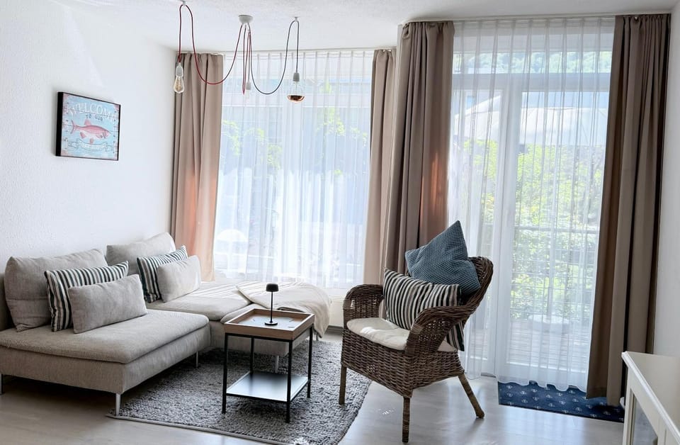 Ferienresidenz Seegarten Andrea - Seezugang und Schwimmbad Apartment in Radolfzell