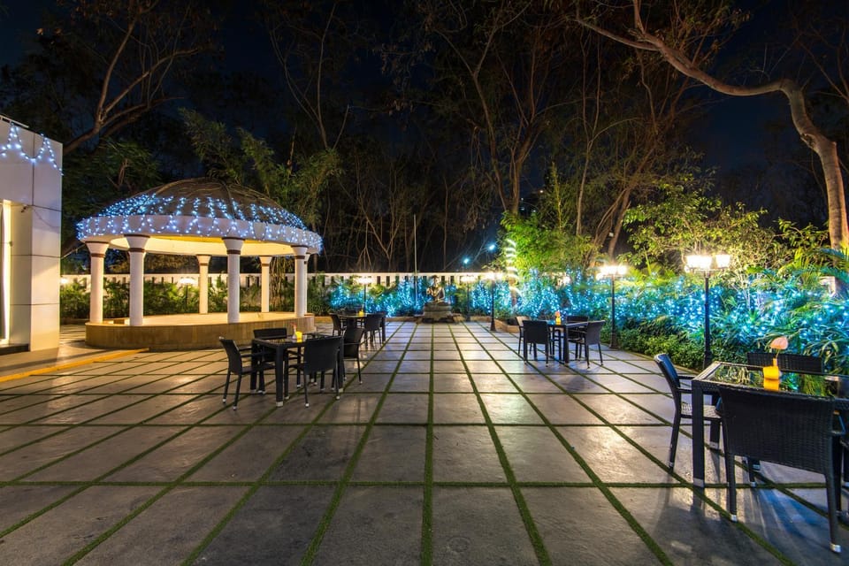 Banquet/Function facilities, Meeting/conference room