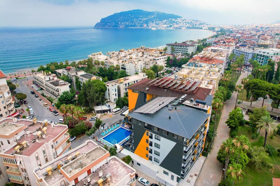 Property building, Bird's eye view, City view, Location
