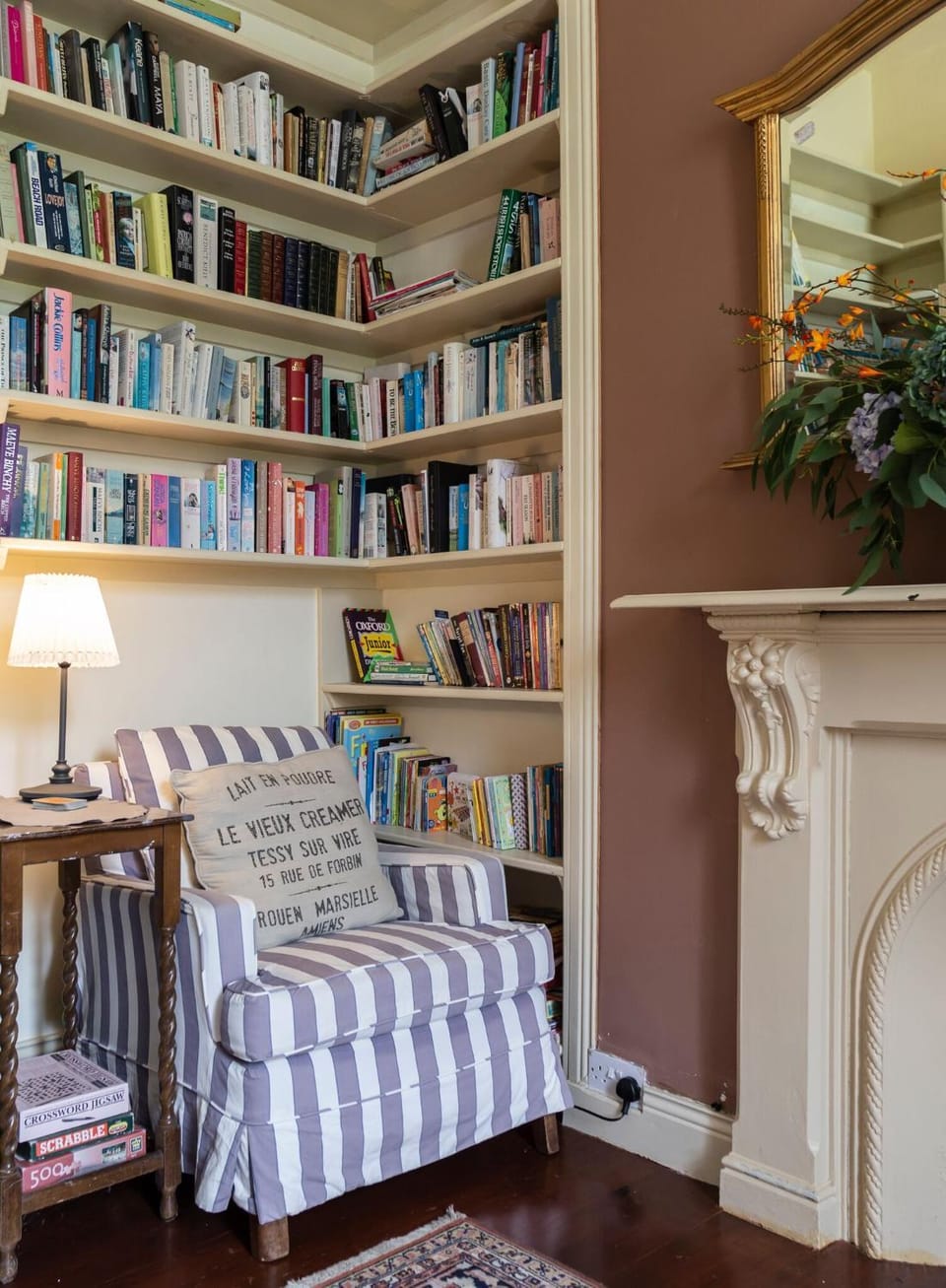 Property building, Communal lounge/ TV room, Game Room, Garden, Library, Library, Living room, Other, Decorative detail, Decorative detail, Seating area, On site, Garden view, Garden view, Landmark view, Mountain view, Mountain view, Area and facilities, Entertainment, Inner courtyard view