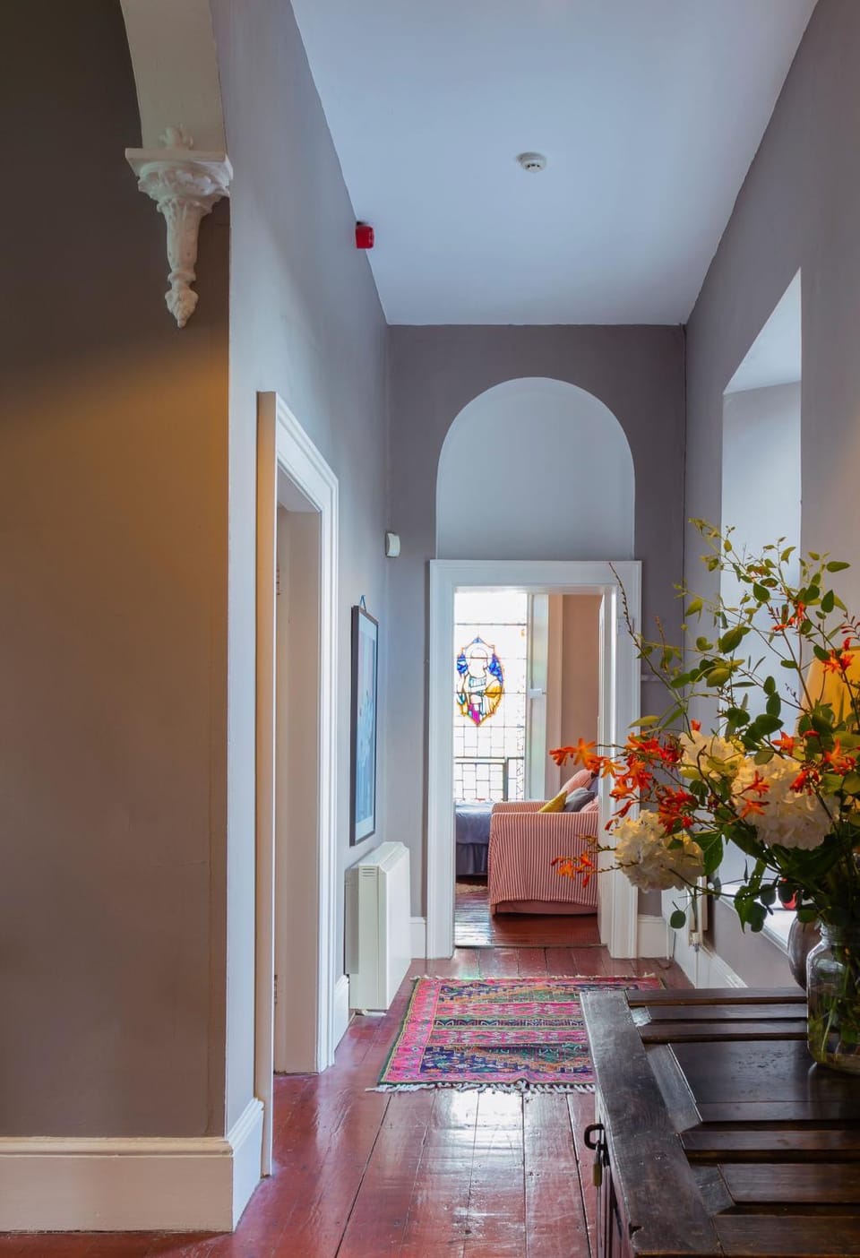 Property building, Other, Decorative detail, Mountain view, River view, Sea view, Street view, Area and facilities