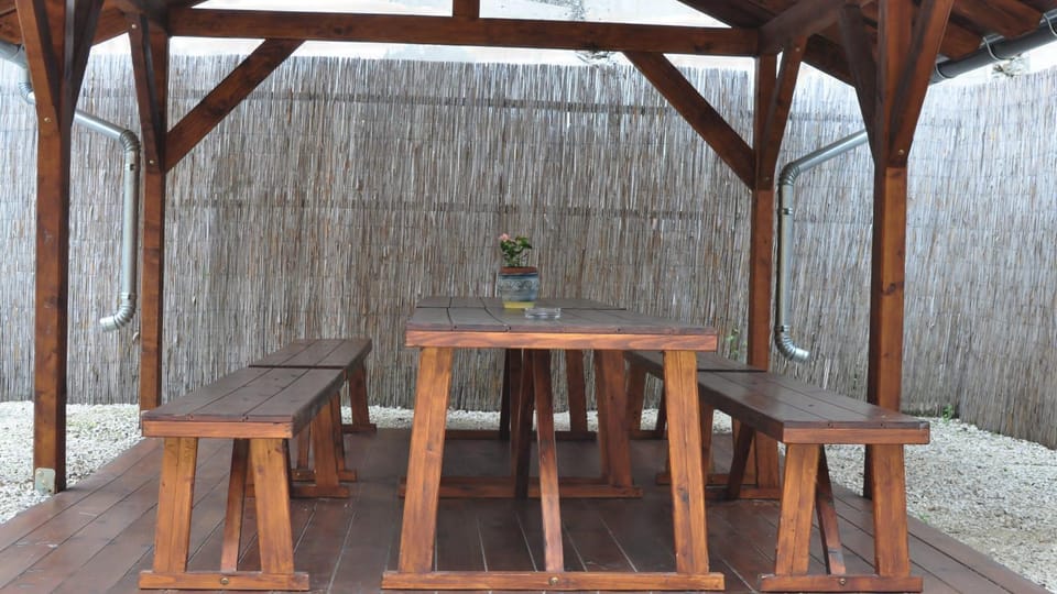 Patio, Balcony/Terrace, Banquet/Function facilities, Garden view