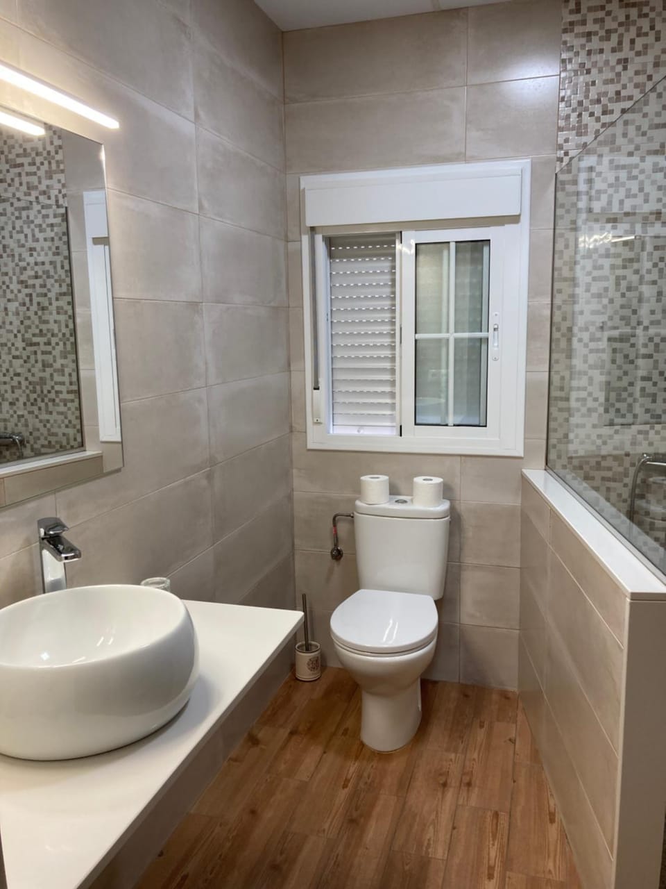 Shower, Bathroom