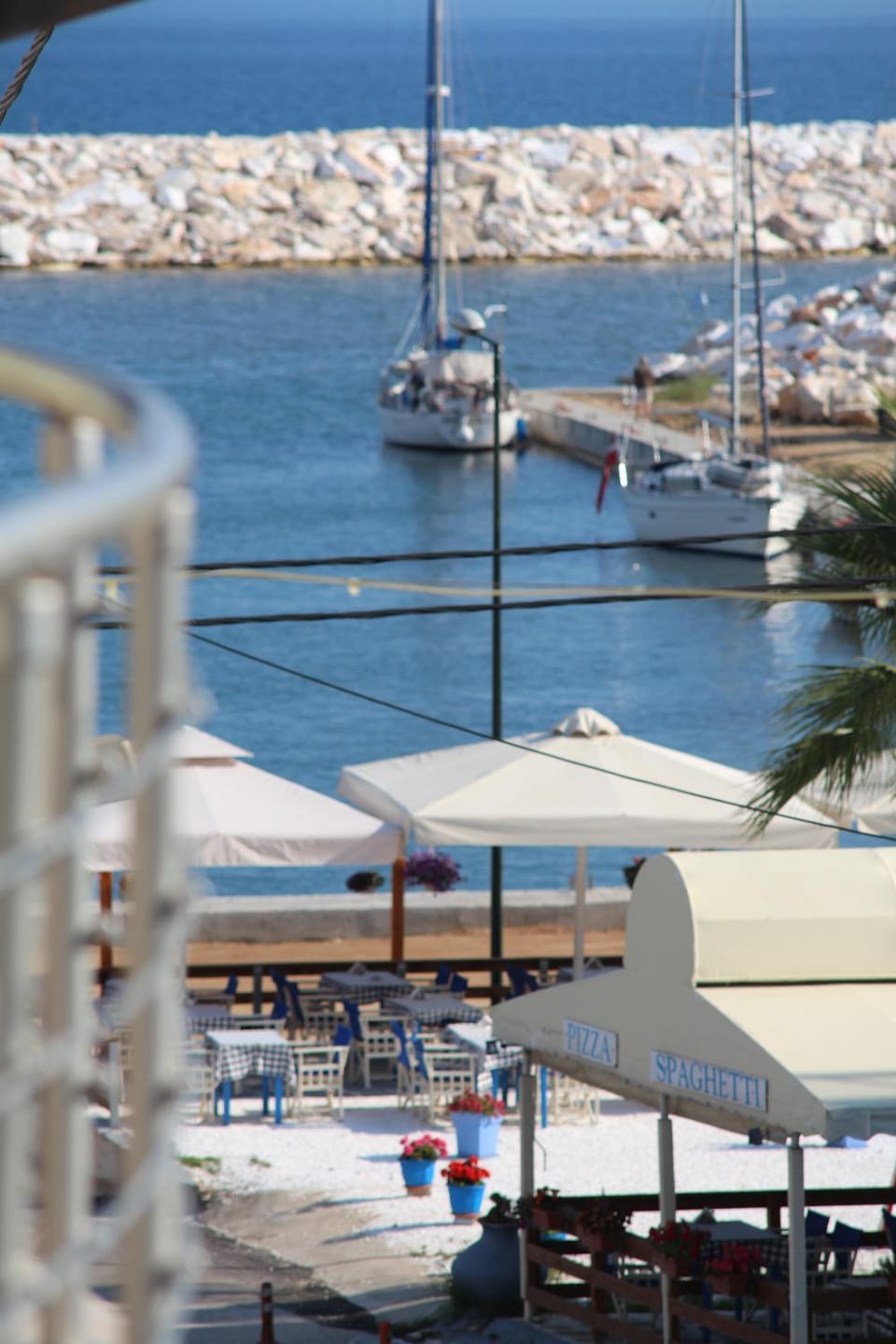 Studios Kostis Apartment in Limenaria