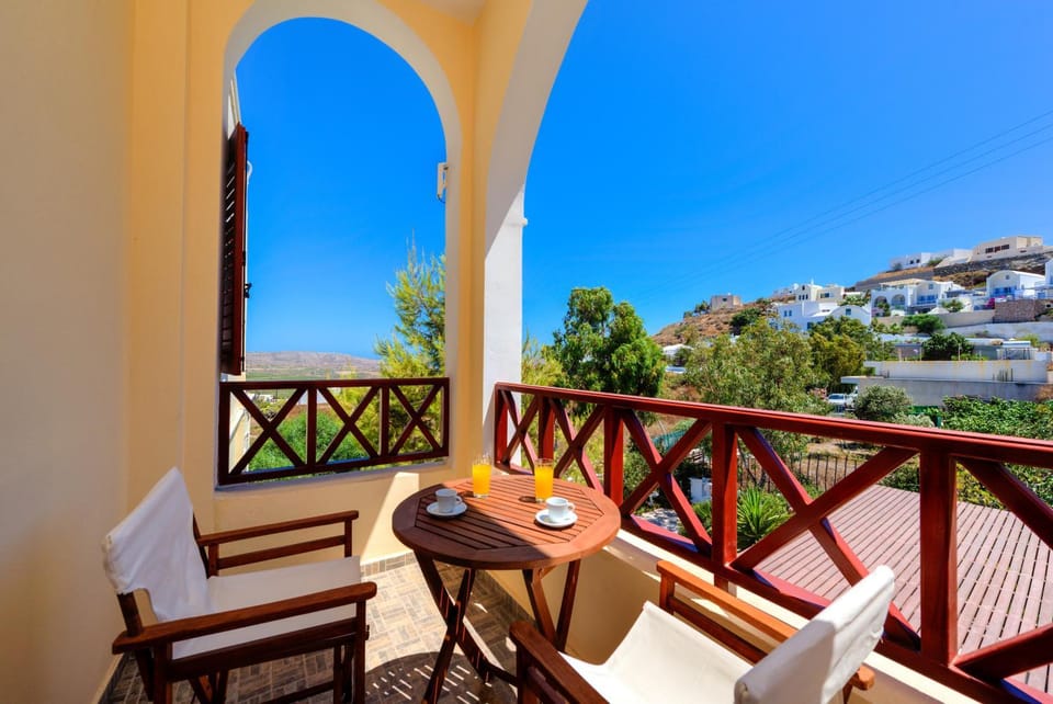 City view, Garden view, Mountain view, Sea view, Street view