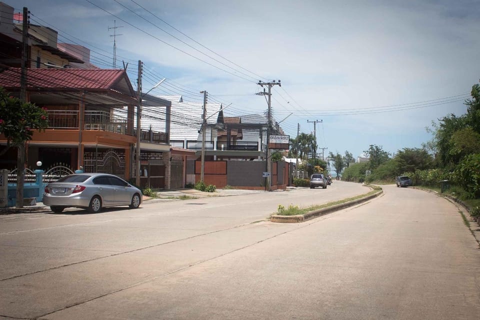 Day, Neighbourhood, Street view