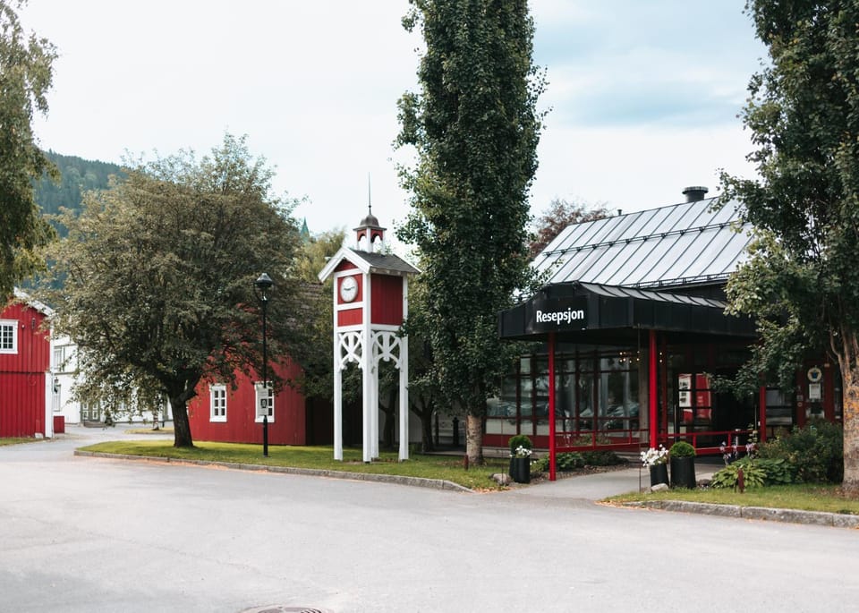 Property building, Lobby or reception