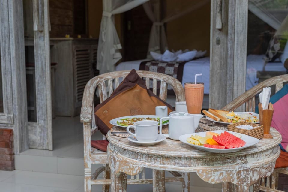 Property building, Breakfast, Breakfast