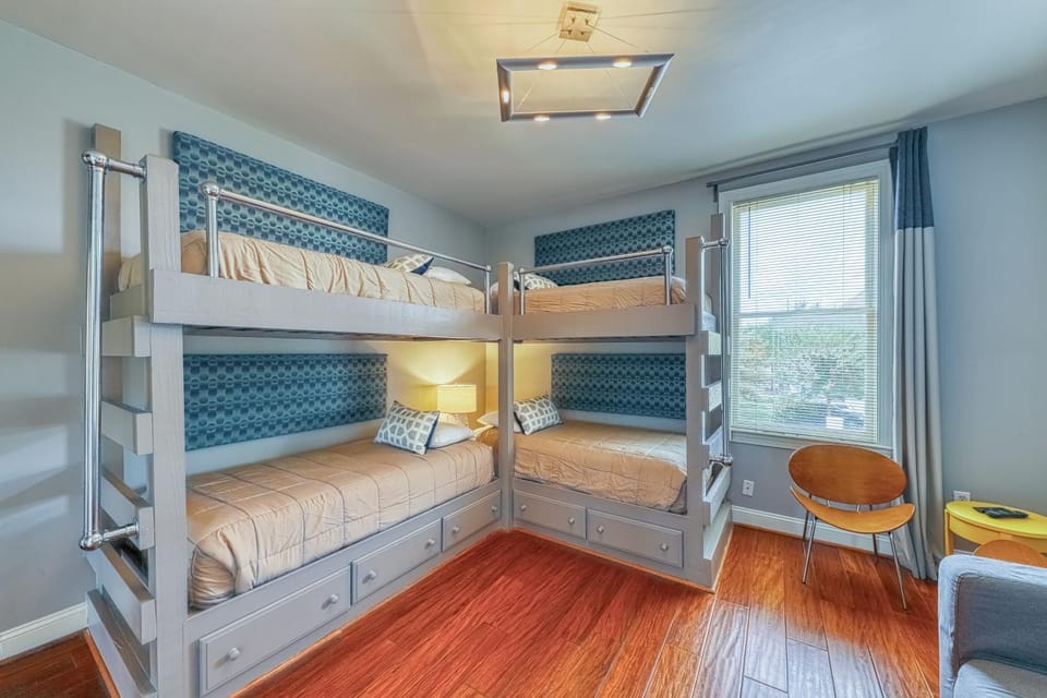 Savannah Lez Frederick House in Savannah