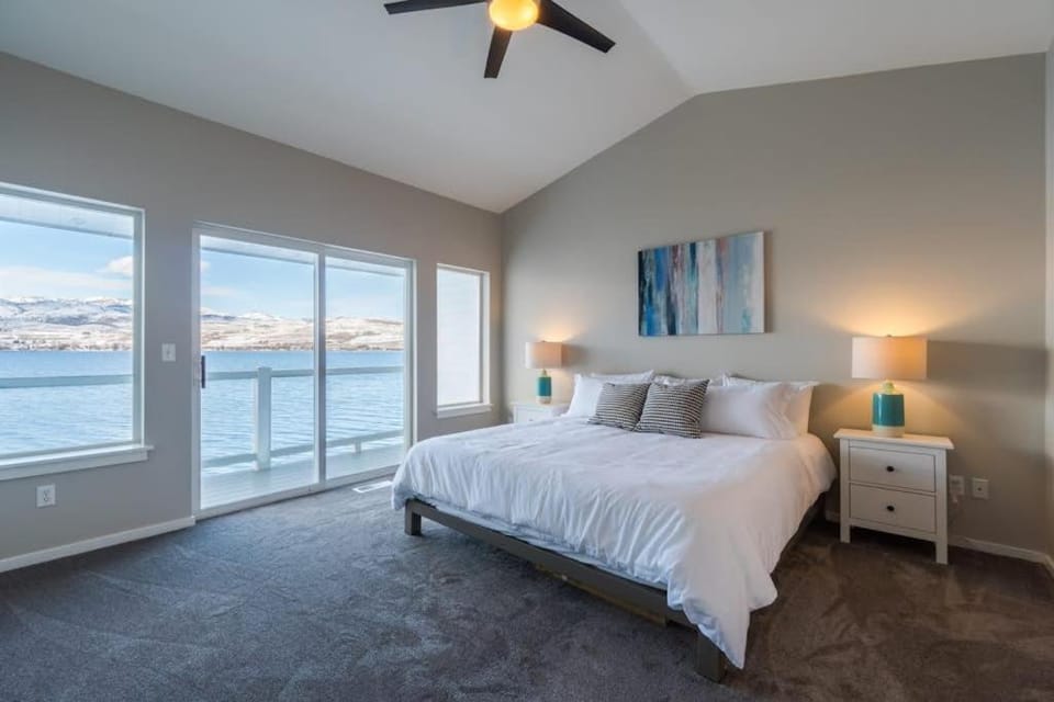 South Cove Sunset House in Lake Entiat