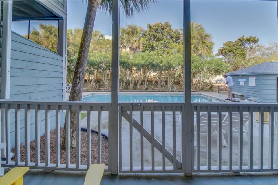 104 Inlet Sands Condo Apartment in Inlet Beach