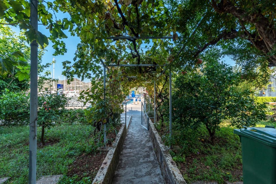 Rooms Feme Bed and Breakfast in Trogir