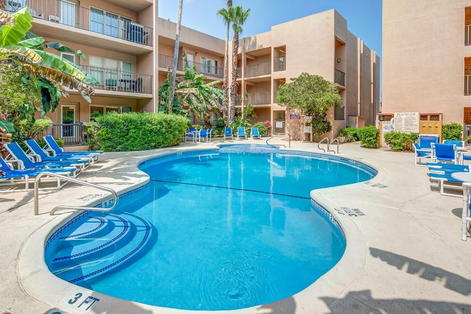 Palm Tree Escape Apartment in South Padre Island