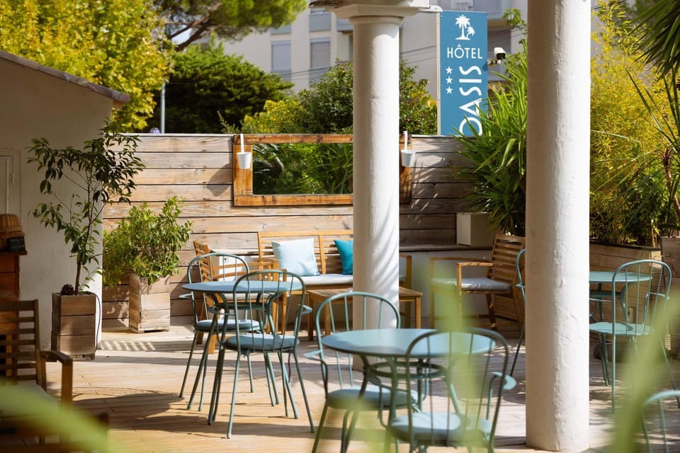 Patio, Balcony/Terrace, Breakfast, hair dresser