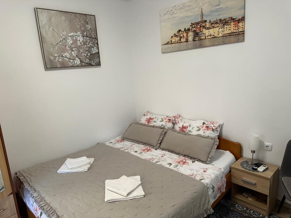 Studio Apartment Rafael Apartment in Rovinj