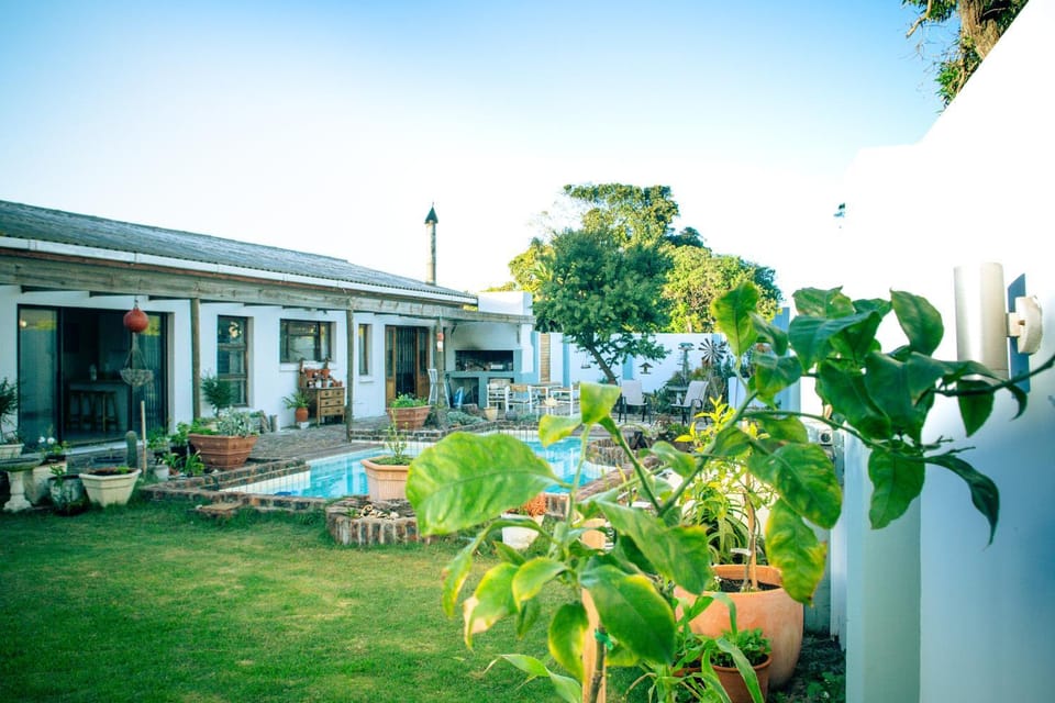 Property building, Garden, Internal: Not applicable to any particular room
