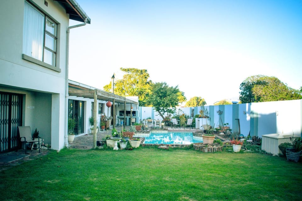 Property building, Garden, Garden view, Swimming pool, Internal: Not applicable to any particular room