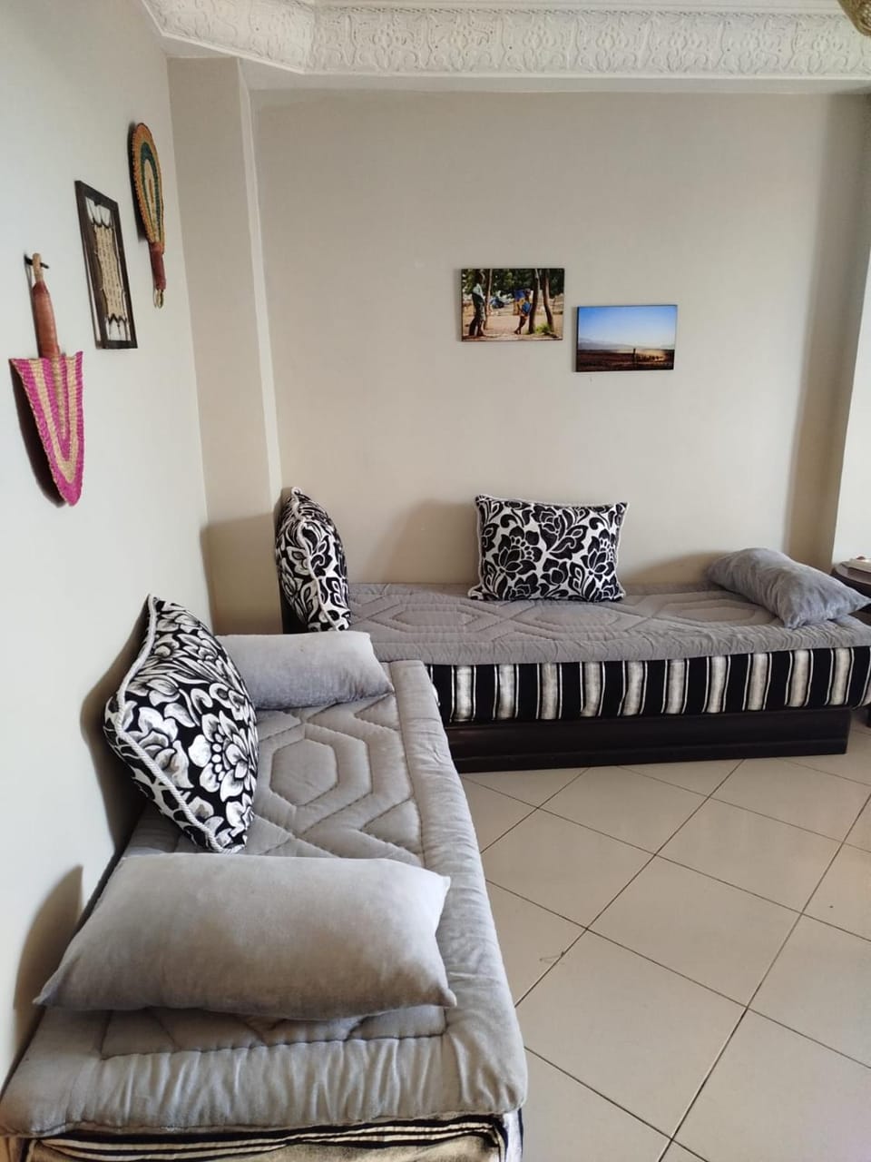 Communal lounge/ TV room, Living room, Seating area