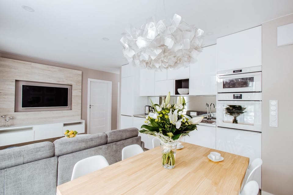 Kitchen or kitchenette, Living room