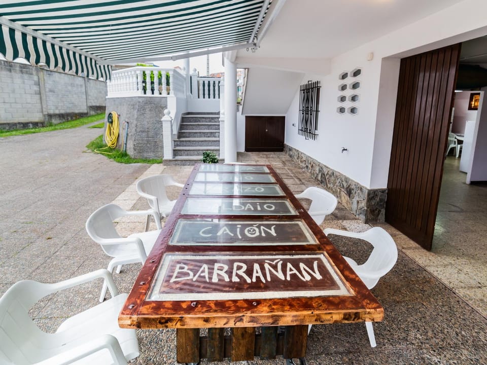 Chalet Areo do rio - playa de razo House in Bergantiños