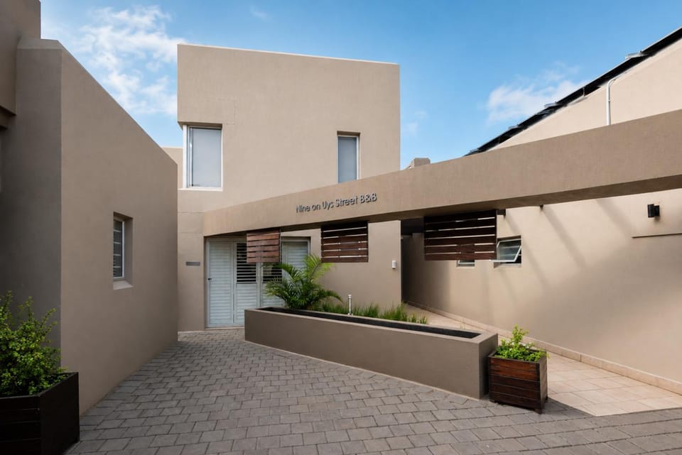 Property building, Day
