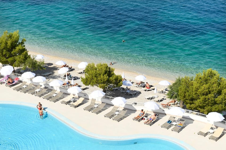 Bird's eye view, Pool view, Swimming pool