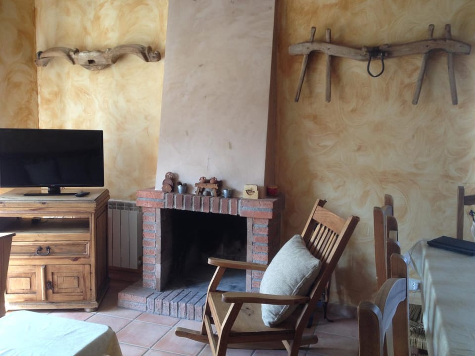 TV and multimedia, Seating area