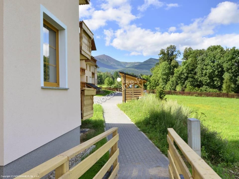 Apartament Sunny Apartment in Lower Silesian Voivodeship