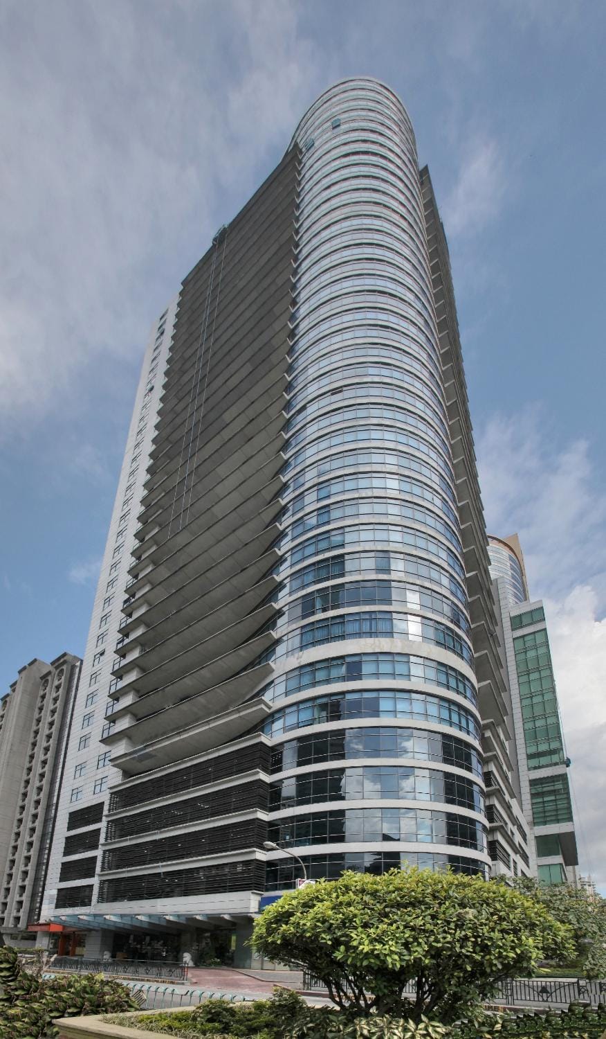 Property building, Facade/entrance