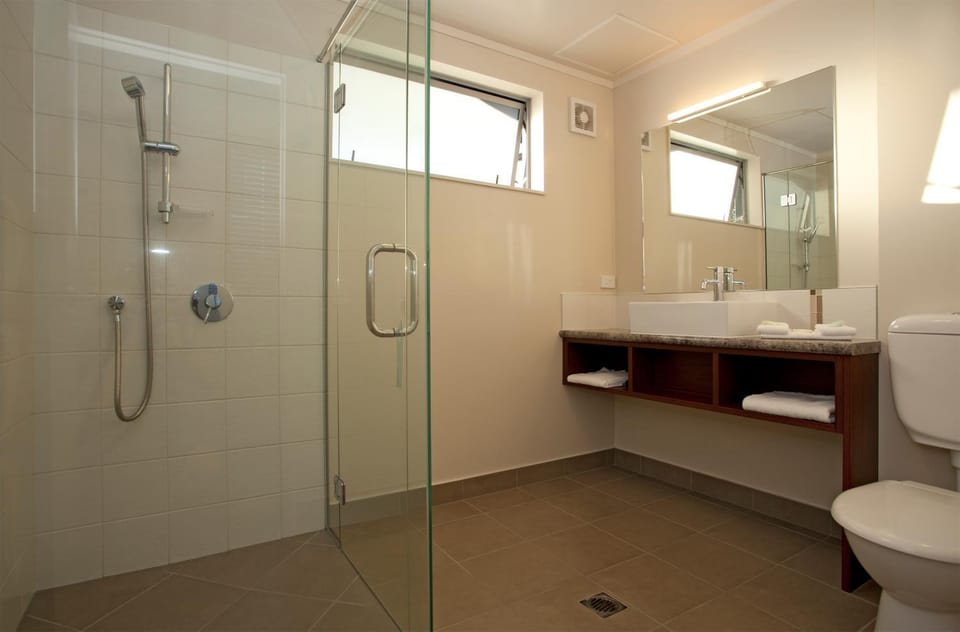 Shower, Day, Bathroom, Bathroom