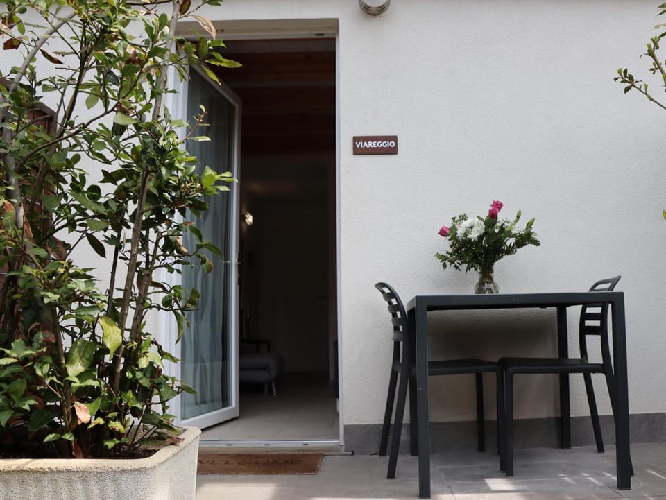 Property building, Patio, Other