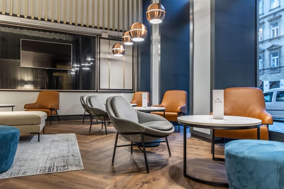 Lounge or bar