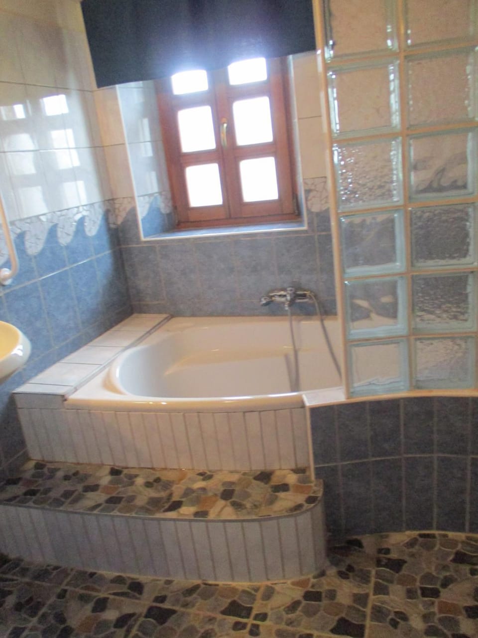 Bathroom, Bath
