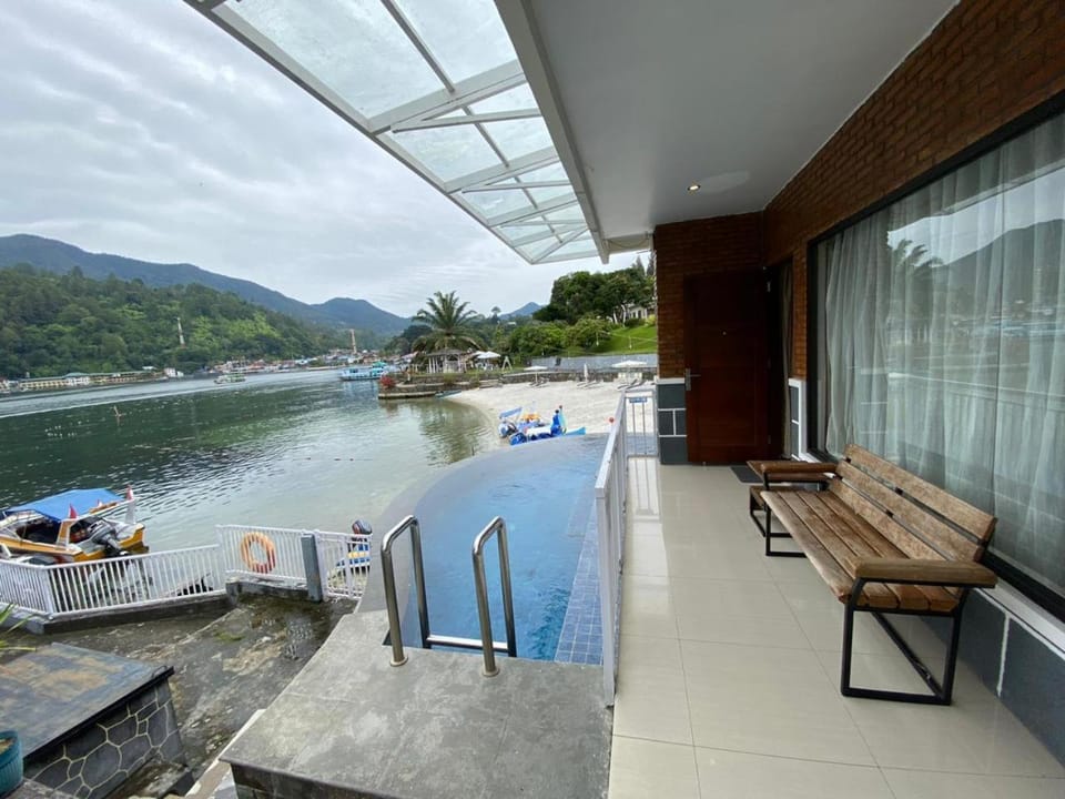 Natural landscape, Lake view, Pool view, Swimming pool