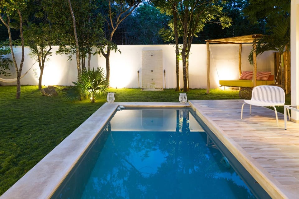 Garden view, Pool view