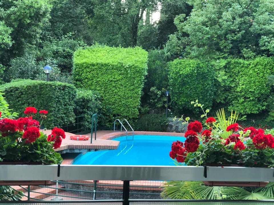 Day, Garden, Pool view, Swimming pool