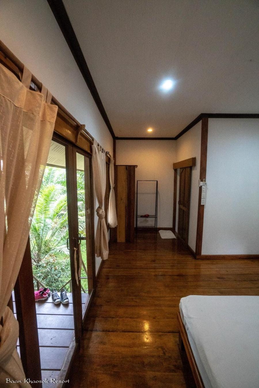 Bathroom, Photo of the whole room, Bedroom