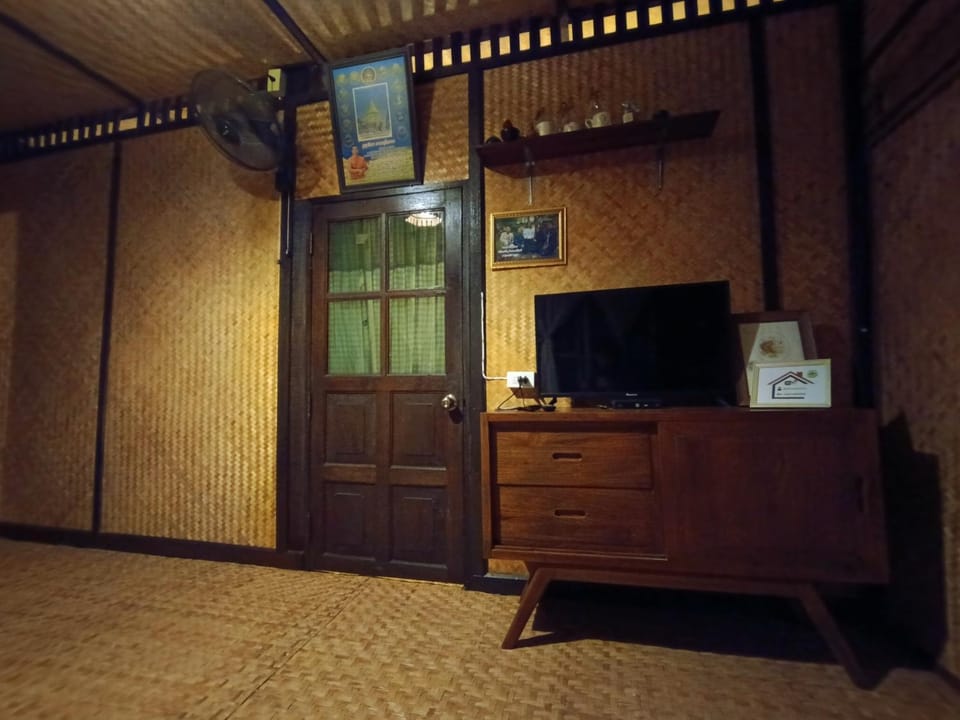 Mon Saeng Jun Homestay Vacation rental in Thailand