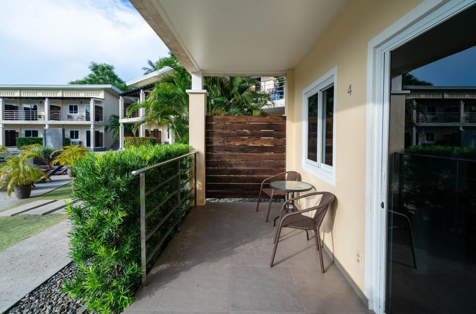 Property building, Balcony/Terrace