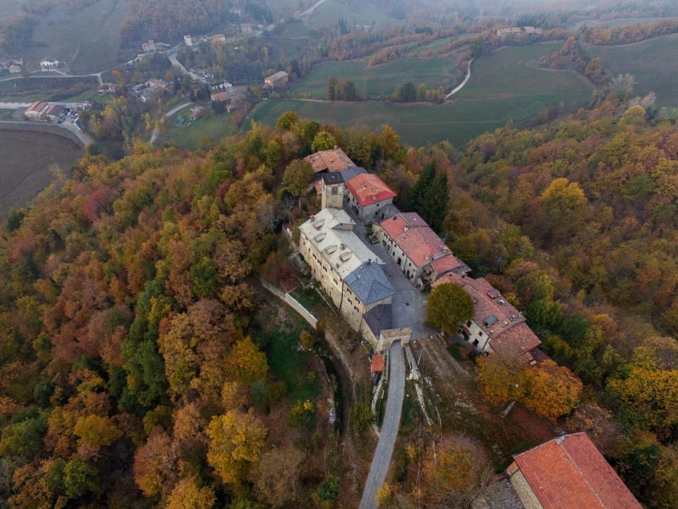 Castello di Brandola House in Emilia-Romagna