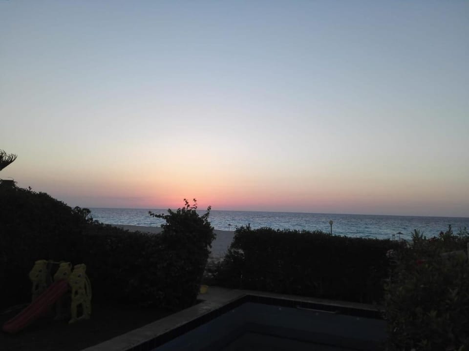 Beach, Sea view, Swimming pool, Swimming pool, Sunset