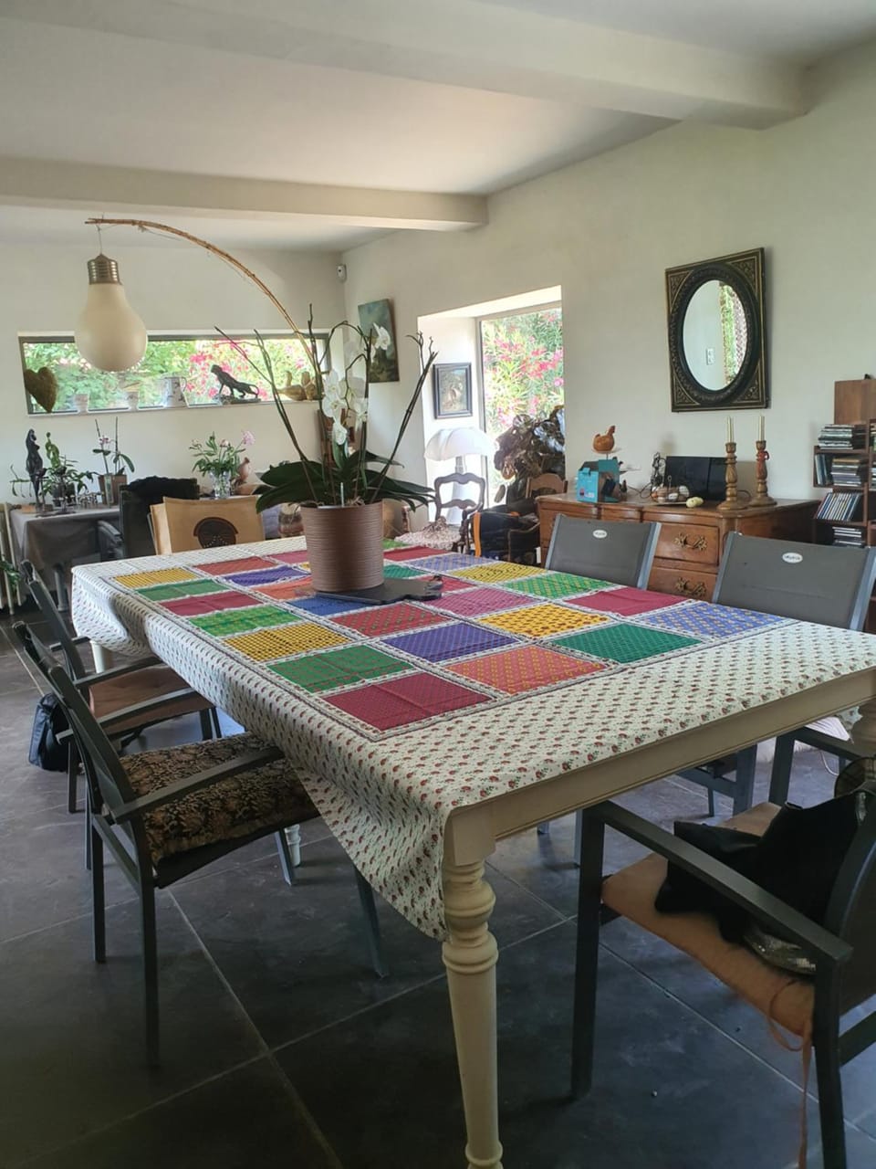 Manoir en Crau Bed and Breakfast in Arles