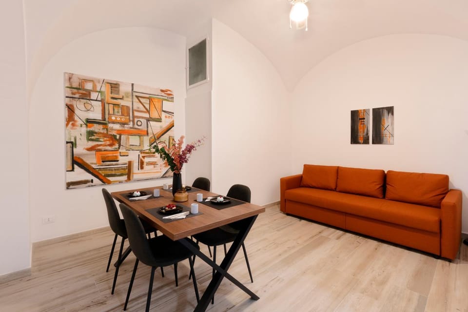 Living room, Seating area, Dining area
