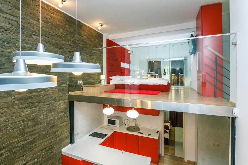 Kitchen or kitchenette, Bedroom