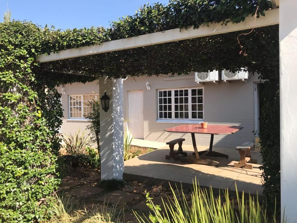 Villa de la Rosa Klerksdorp Bed and Breakfast in North West, South Africa