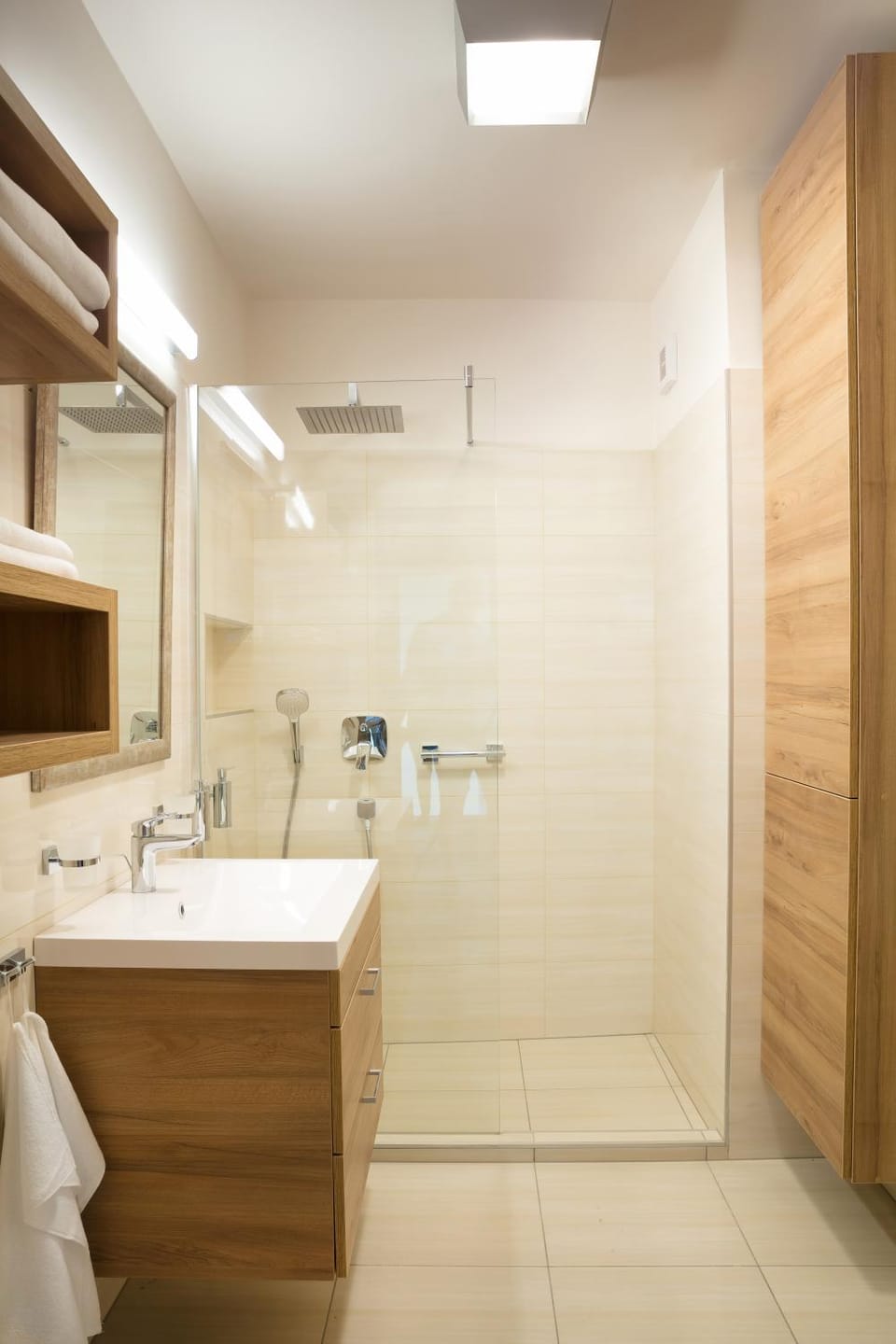 Shower, Bathroom