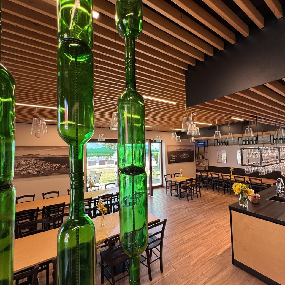 Lounge or bar, Banquet/Function facilities, Meeting/conference room