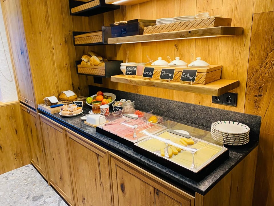 Buffet breakfast