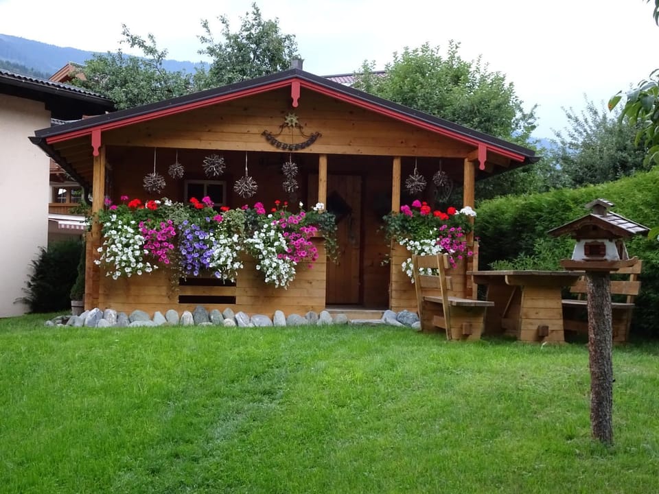 BBQ facilities, Garden